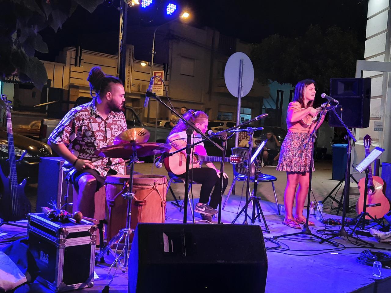 716b6b57-788b-4402-8376-31faa651928f