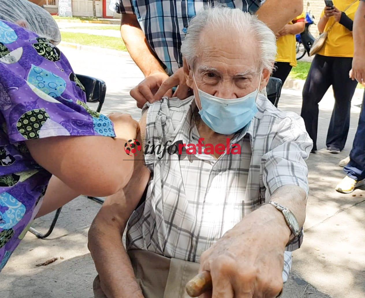 vacunacion-mayores-90-años-hospital