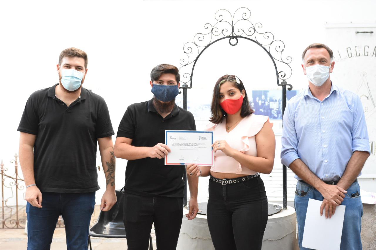 ad963660-0b0c-4619-818c-a7fee80a170f