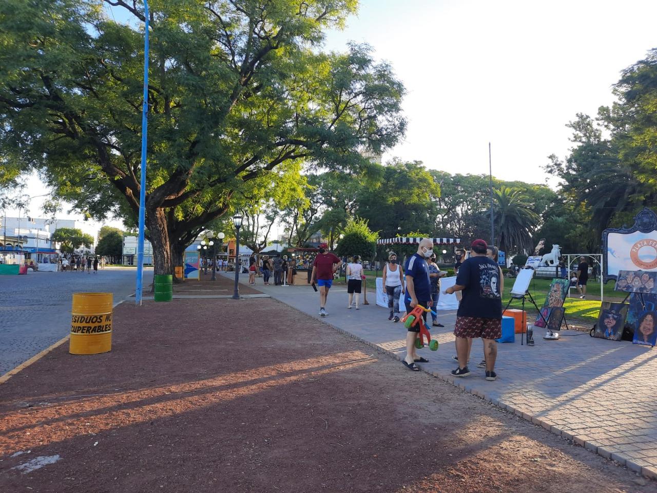 Plaza-feria-