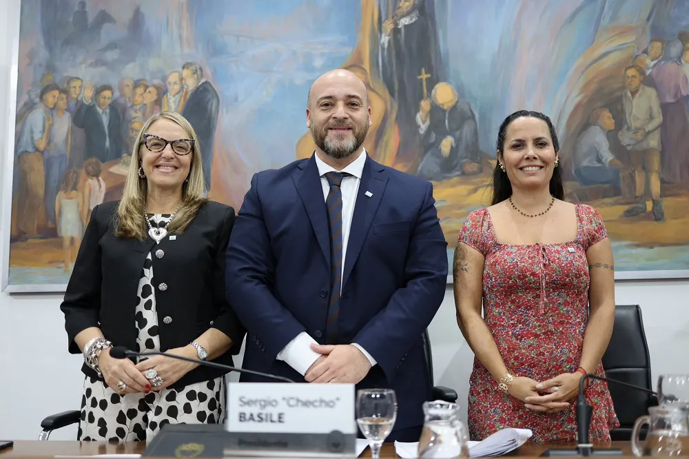 Cian-Basile-Mudallel