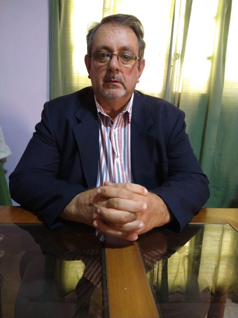 Fueron las palabras del presidente comunal, Pedro Fraire, tras recibir más de 4,2 millones de pesos del Gobierno Provincial que serán destinados a reparaciones en la Escuela Nº 458 donde funciona el jardín, la primaria y el núcleo rural secundario. Además, enumeró las obras en ejecución que se realizan en el pueblo.