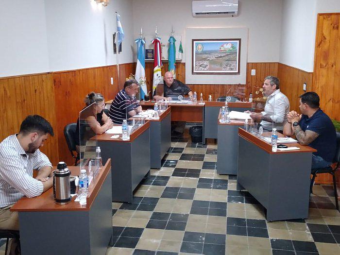 15fca7bf-9023-4467-8a15-a21d3d3b8fa5