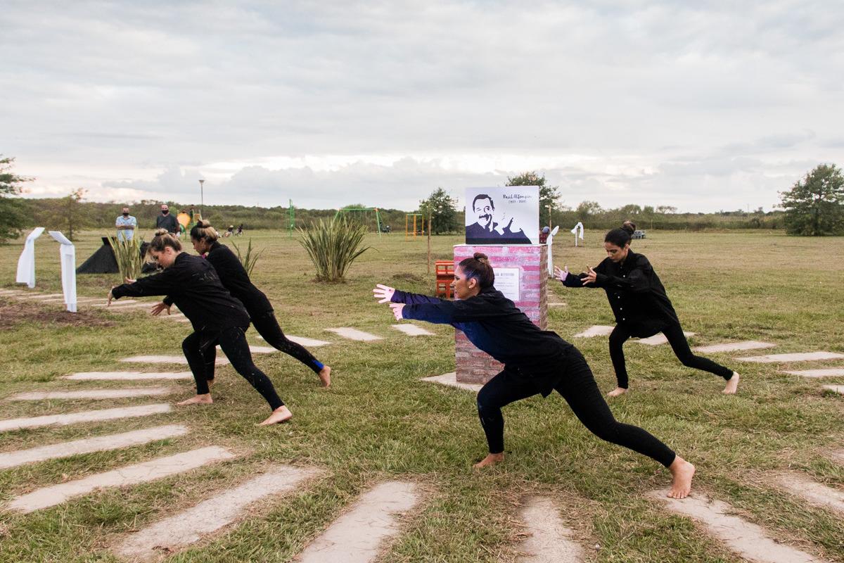 dd55c192-f80c-49e8-a998-7663897eabd2