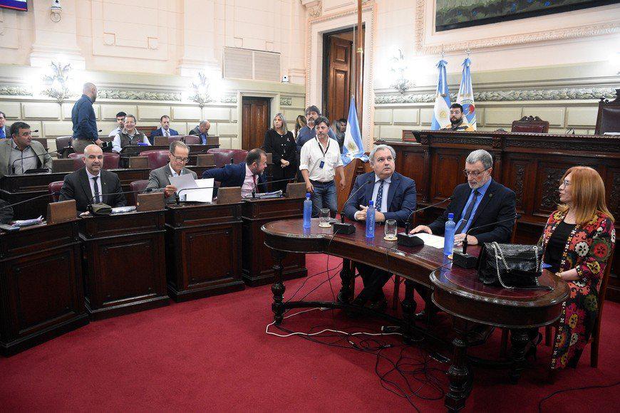 PAGINA 10 ARRIBA