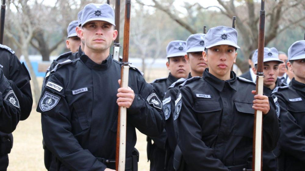 policias-1536x864