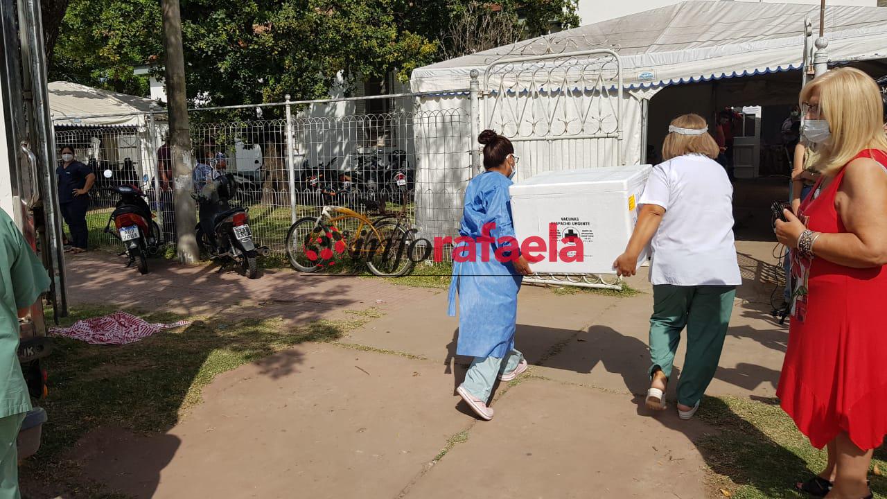 llegada de las vacunas al hospital de Rafaela