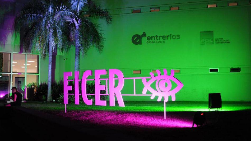 ficer