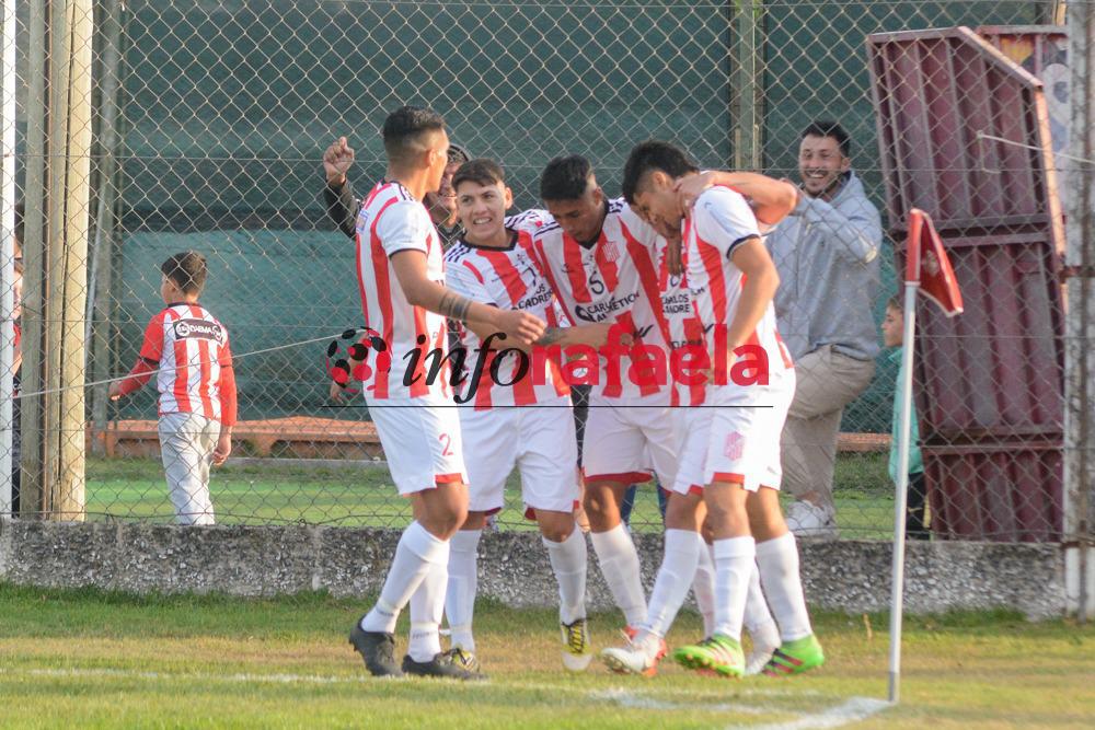 9 de Julio ganó el clásico para volver a ser líder del Apertura
