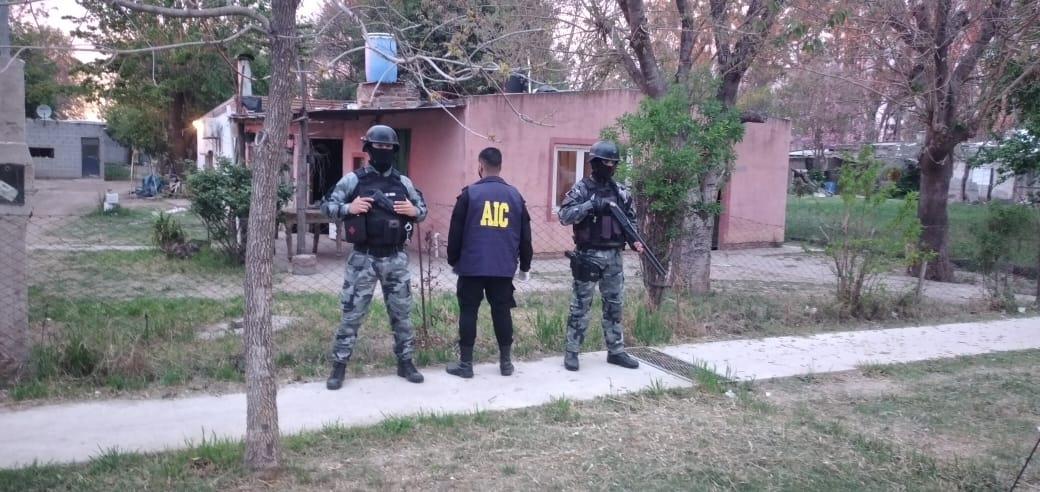 Allanamientos por parte de la Agencia de Investigación Criminal - Detención - Procedimiento policiales -