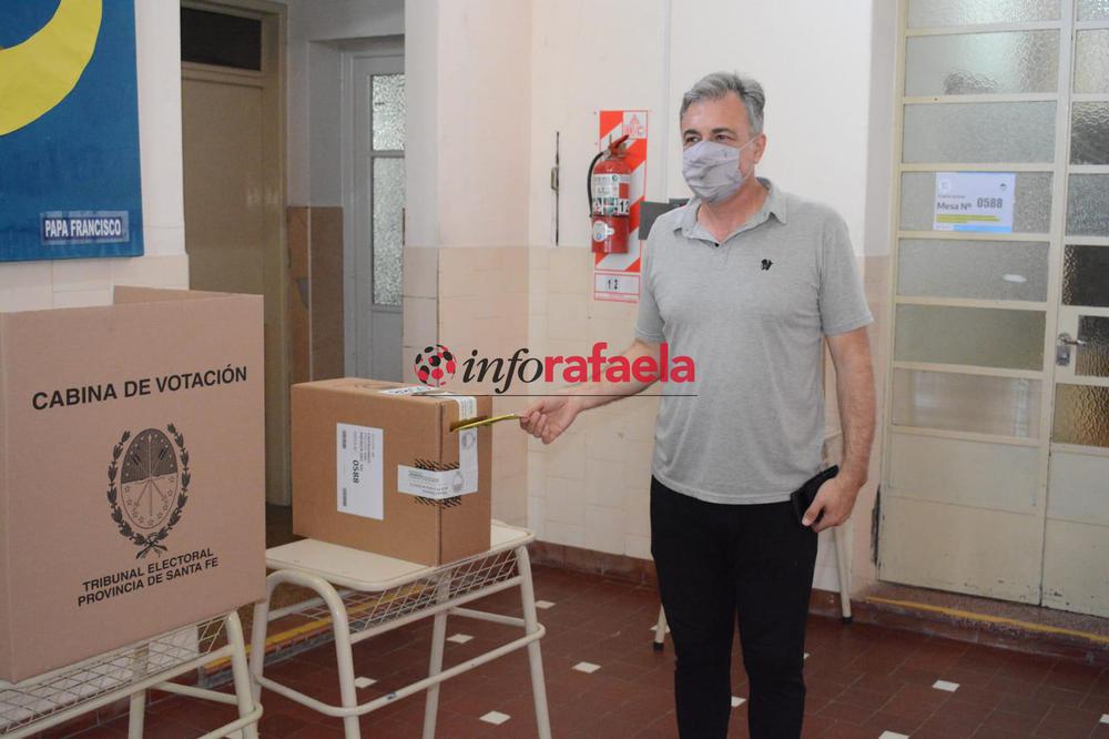 elecciones-legislativas-Castellano-voto-1536x1023