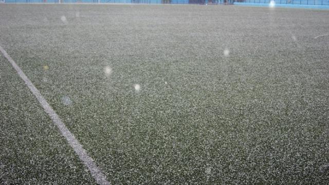futbol-lluvia