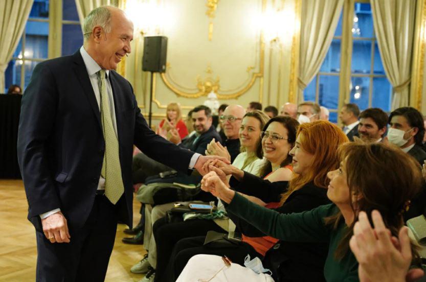 el nuevo enemigo-lorenzetti-libro-2