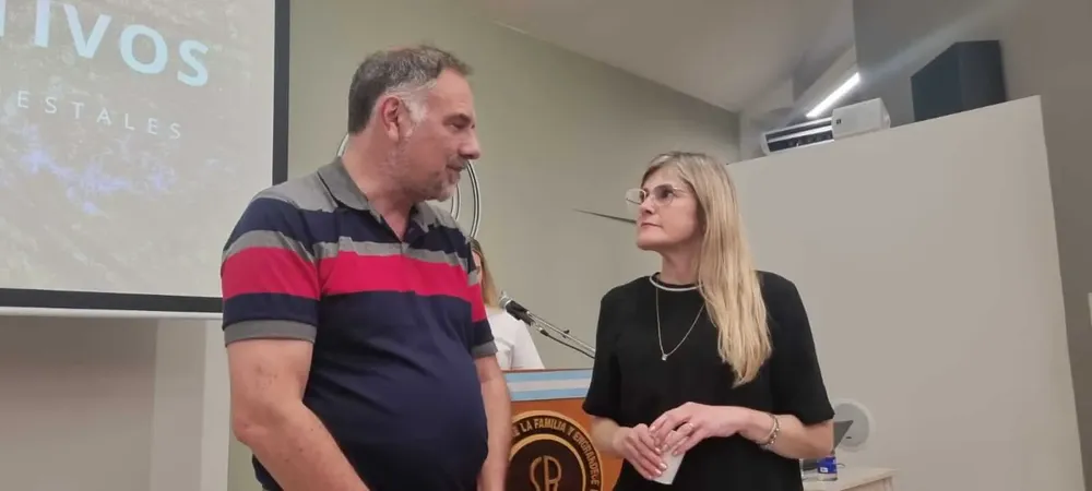 Imagen-de-WhatsApp-2025-11-05-a-las-21.31.49_e27dd3dd