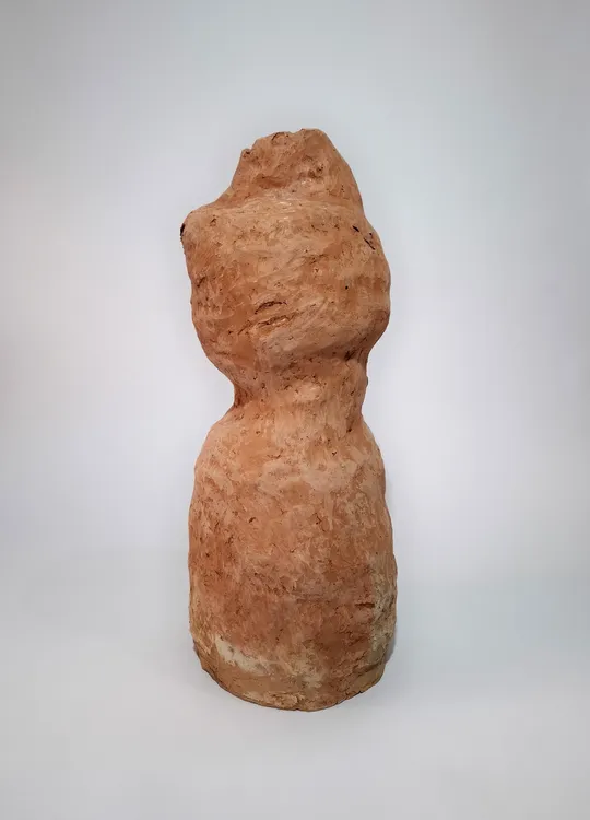 SARKIS - Afloramiento - Cerámica - 42x16x16cm - 2024