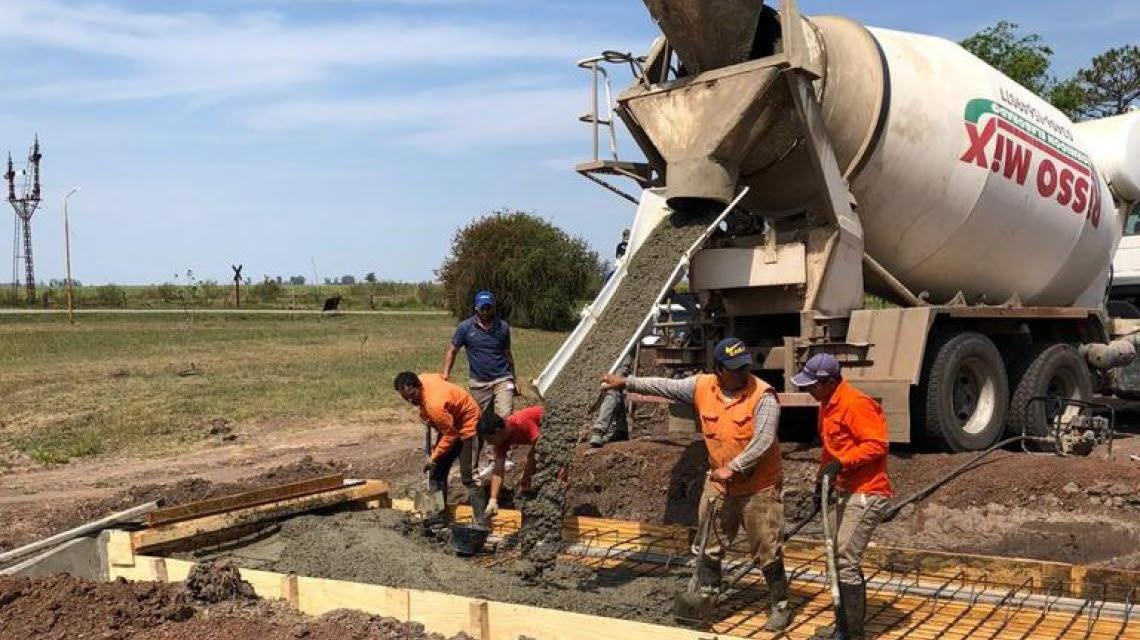 La Provincia avanza con la obra de pavimentación del acceso a Garibaldi