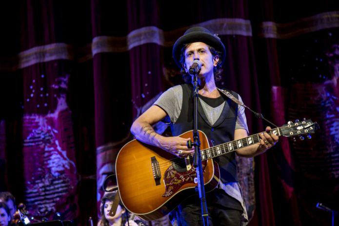 Coti Sorokin se presenta esta noche en Rafaela