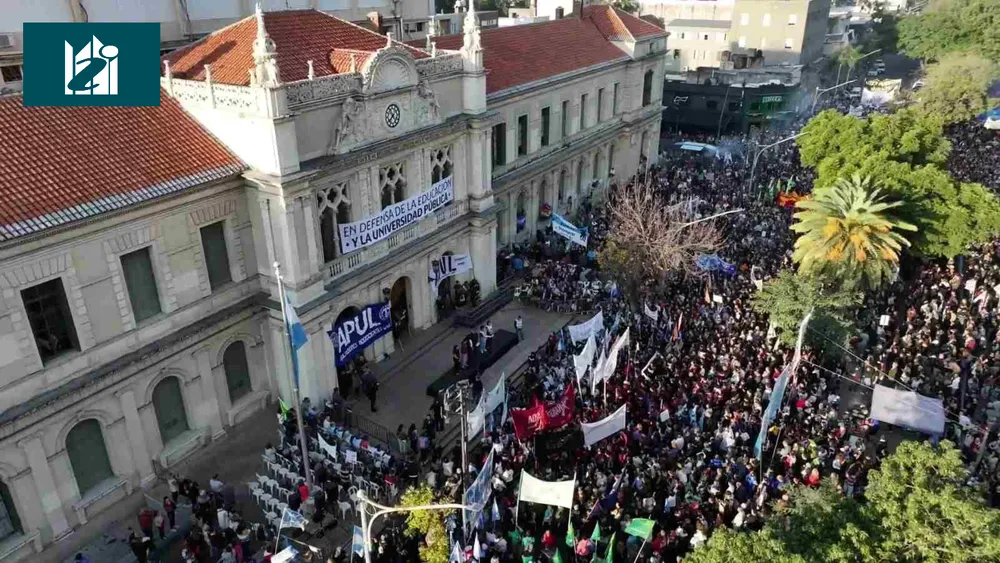 Marcha universitaria drone 1
