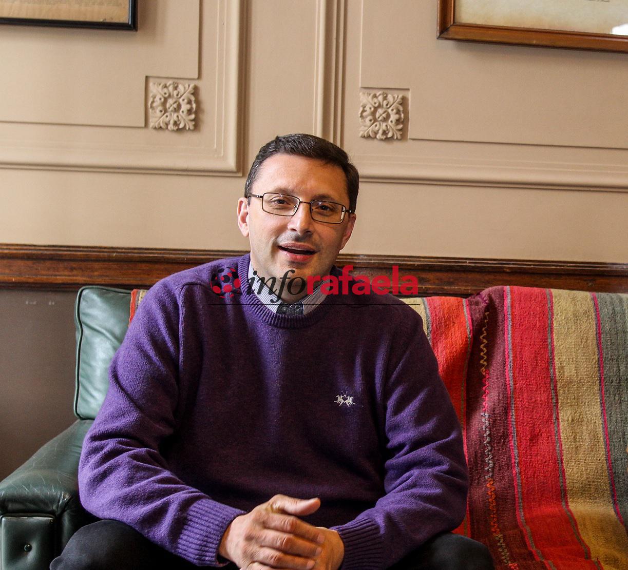 Durante la reunión de comisiones de anteayer, el Concejo Municipal analizó el proyecto de ordenanza sobre el uso de productos fitosanitarios, presentado por el edil Lisandro Mársico la semana última, pero seguirá en comisión porque no hubo consenso para darle despacho.