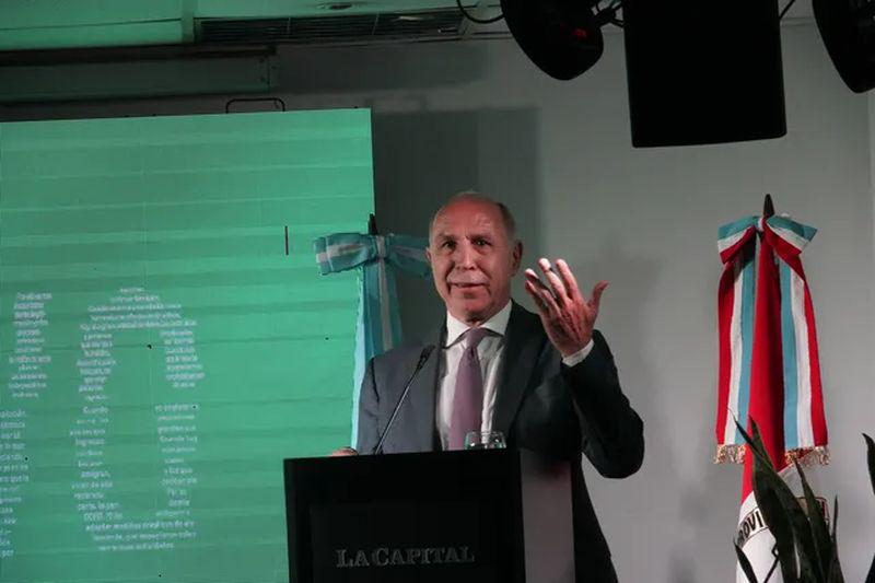 PAGINA 14 ARRIBA