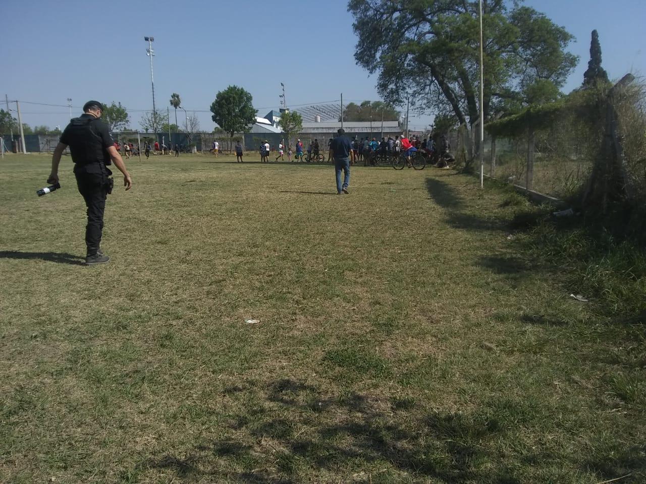 restricciones-partidos-bochas-fútbol-policía