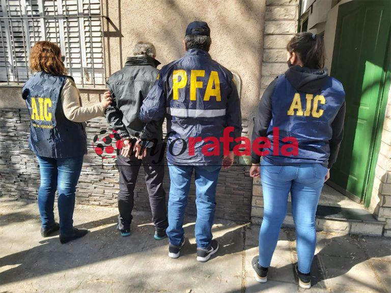 PAGINA 12 ARRIBA