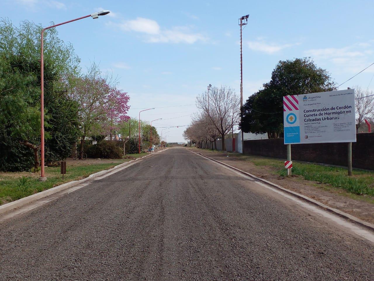 El presidente comunal Marcelo Bergese renovará su mandato por dos años más por ser única lista en las elecciones. A su turno, se refirió al inicio de la obra de repavimentación de los 35 km de la ruta 13; y la próxima apertura de un cajero automático. Así lo indicó el dirigente. - Ataliva - 
