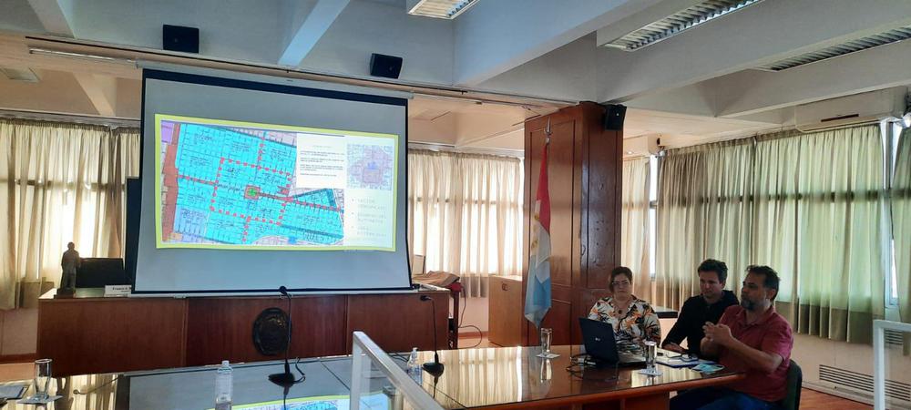 Los concejales recibieron ayer a los presidentes de las comisiones vecinales.