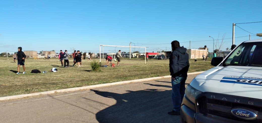 controles-restricciones-partido-futbol