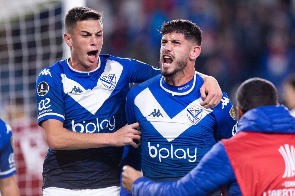 f8d8bfe5-74b8-48c3-bbe7-bb0046f4c457