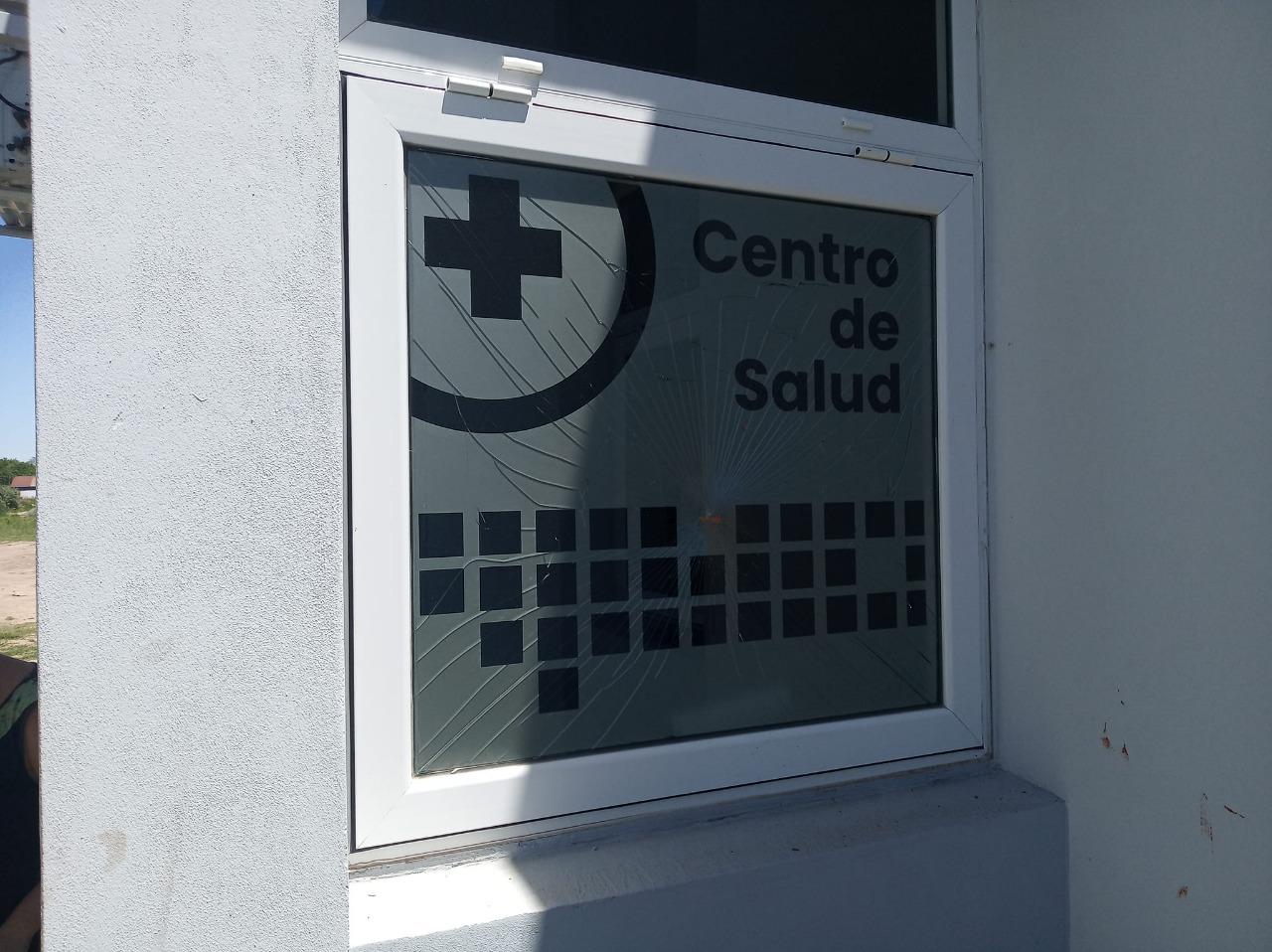 ventana_rota_tacural