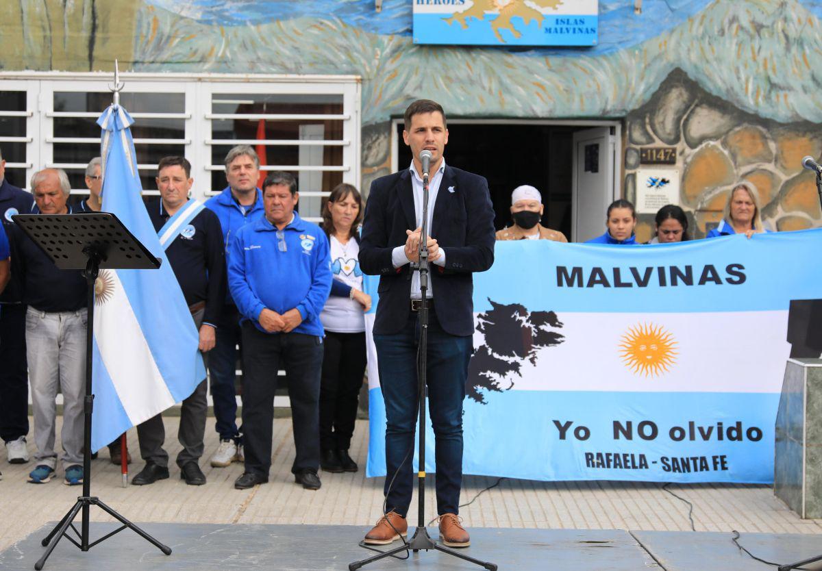 Acto Malvinas (2)