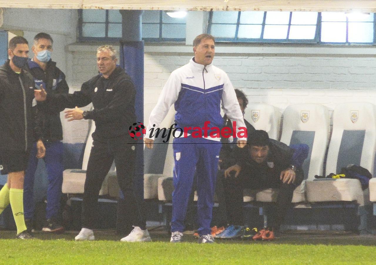 Diego Oviedo – Después de la igualdad ante Güemes de Santiago del Estero del pasado viernes, el entrenador de Atlético, Walter Otta, realizó declaraciones en la zona de vestuarios del Estadio Monumental: «Sabíamos que iba a ser un partido durísimo ante un rival que tiene muchas variantes y que por algo está peleando el campeonato. Creo que los controlamos bien, lástima la jugada del gol, pero en el primer tiempo tuvimos situaciones para ponernos adelante. El empate termina siendo justo. Estoy con