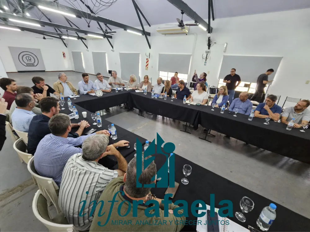 Reunión rural 1.jpg