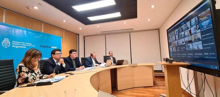 PAGINA 14 ABAJO