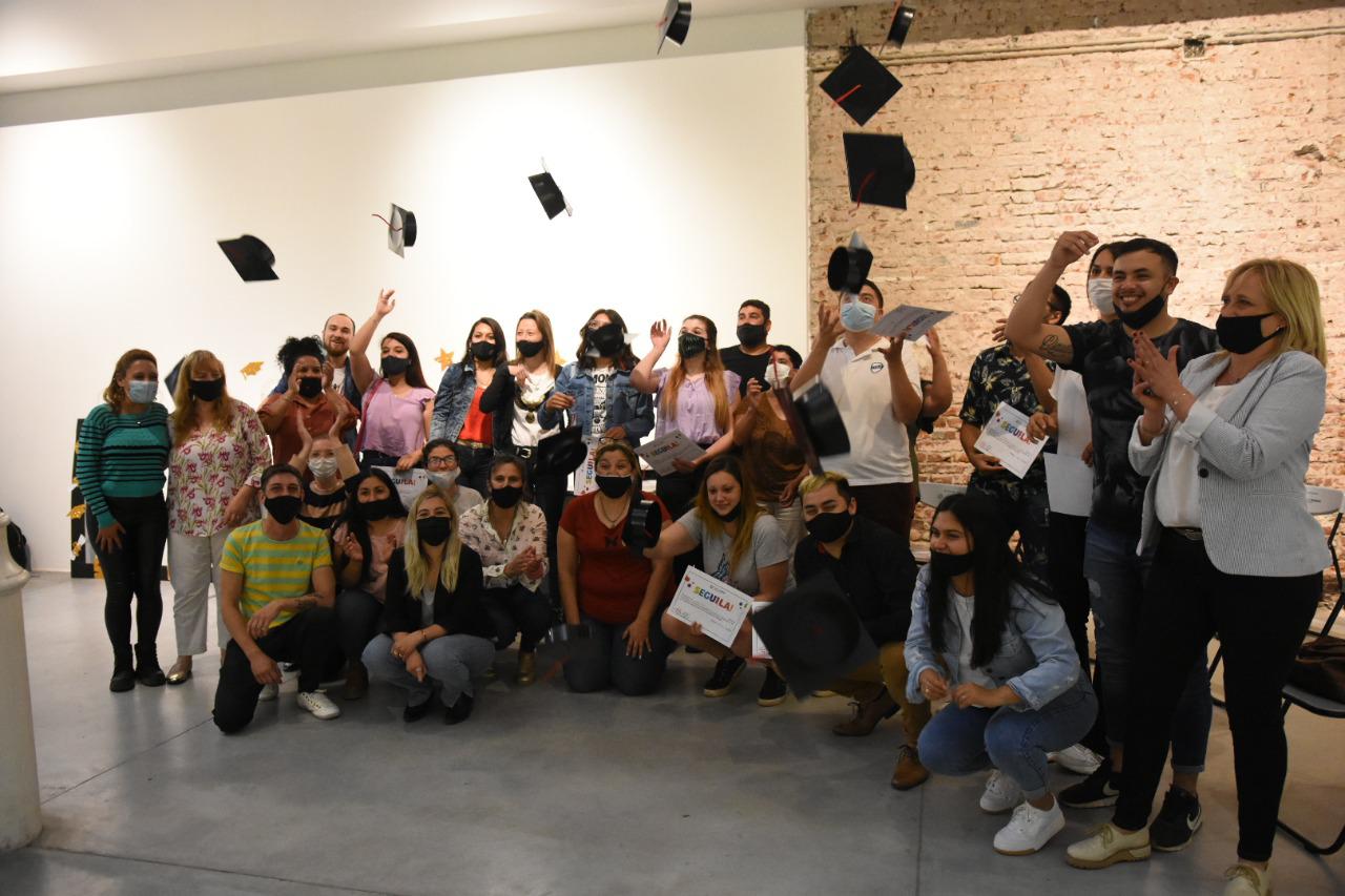 c02a0b65-e775-44ec-ad6e-6d230595b2bc