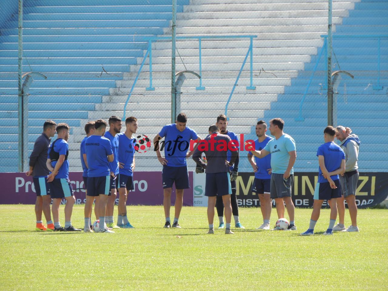 «Es muy difícil continuar, la campaña es muy mala» - Atlético de Rafaela -