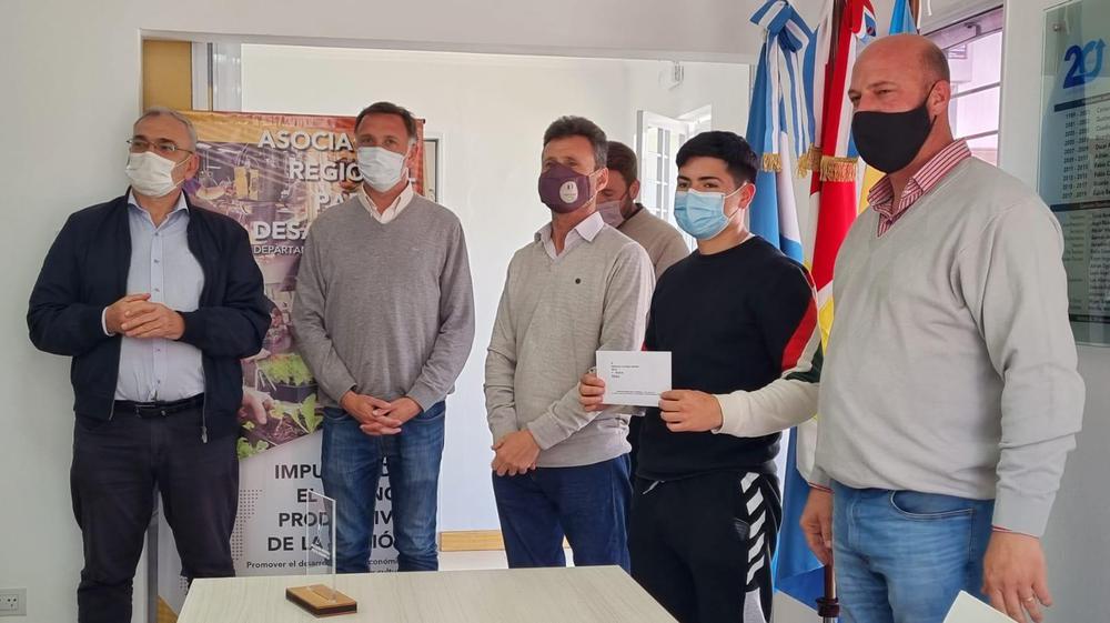 e14501a7-9a3a-4ab5-9215-8832ee5090a4