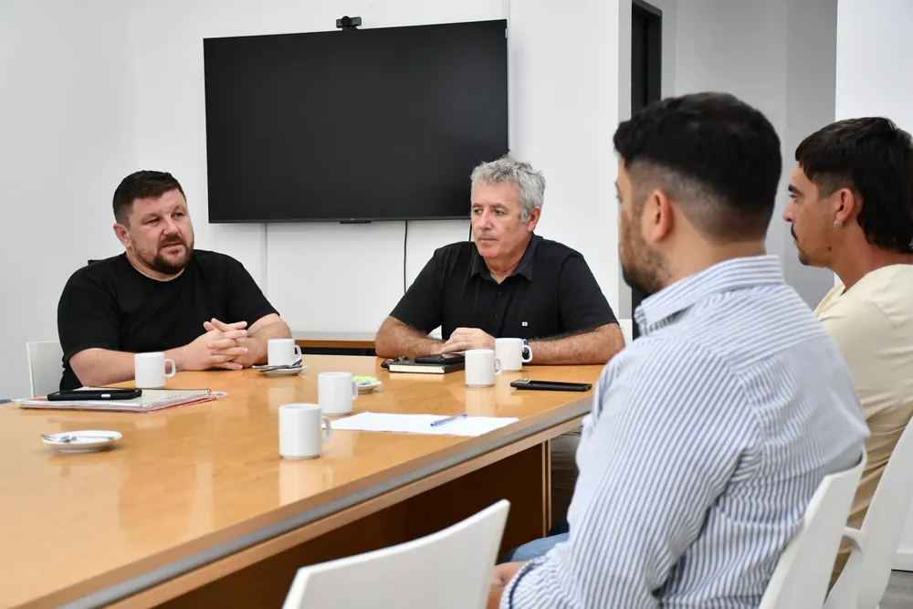 Emanuel_Onisimchuk_nuevo_director_Liceo_Municipal3.JPG-scaled