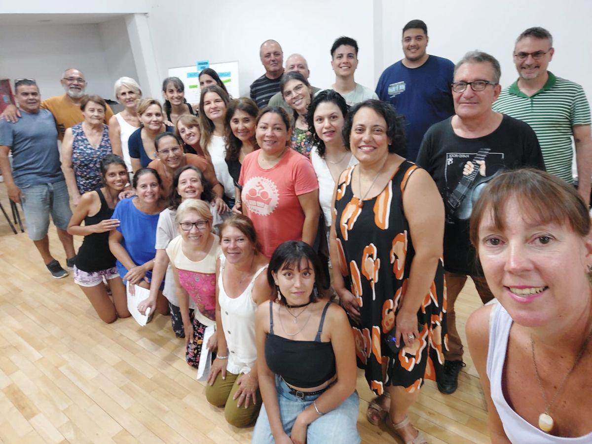 multimedia.normal.b40bba0199f02d00.Q29yb19ub3JtYWwuanBn