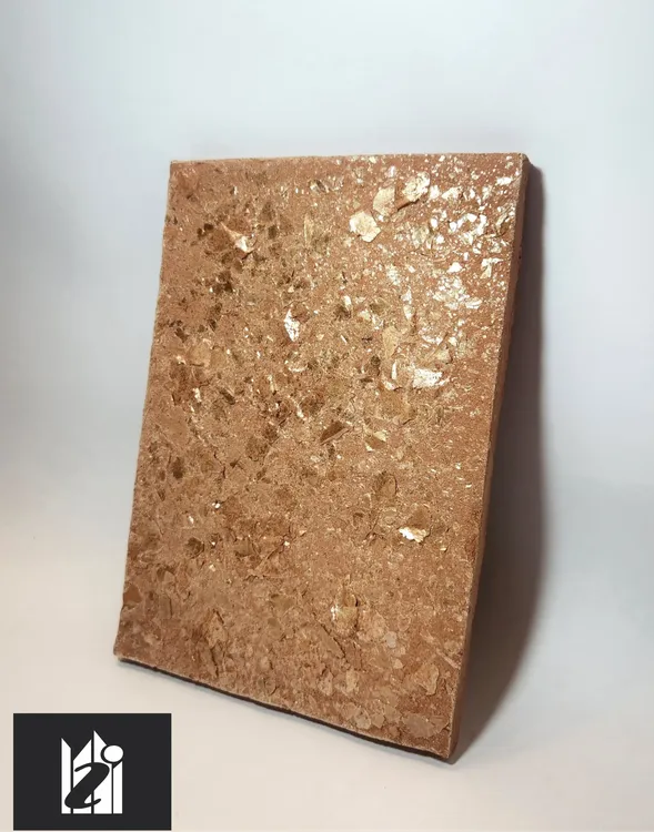 Miré arriba y estaba el cielo - Cerámica y micas - 21x15x2cm - 2025(5)