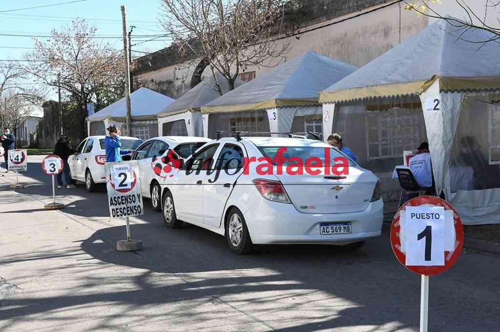 El vacunatorio local continúa inoculando mientras esperan por segundas dosis - Vacunatorio - Plan de vacunación - Vacunación en Rafaela -