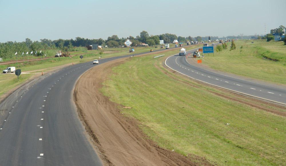 RN 9 - AUTOPISTA ROSARIO - BUENOS AIRES - TRAMO A CONSTRUIR TERCER CARRIL (5)