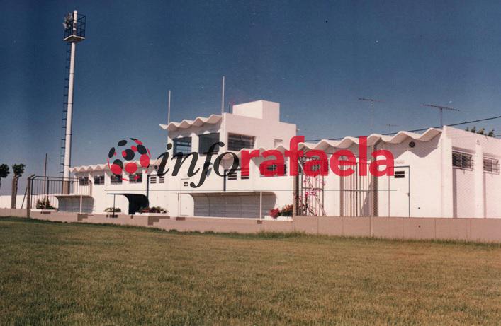 La evolución de la cancha de fútbol de Sportivo Ben Hur