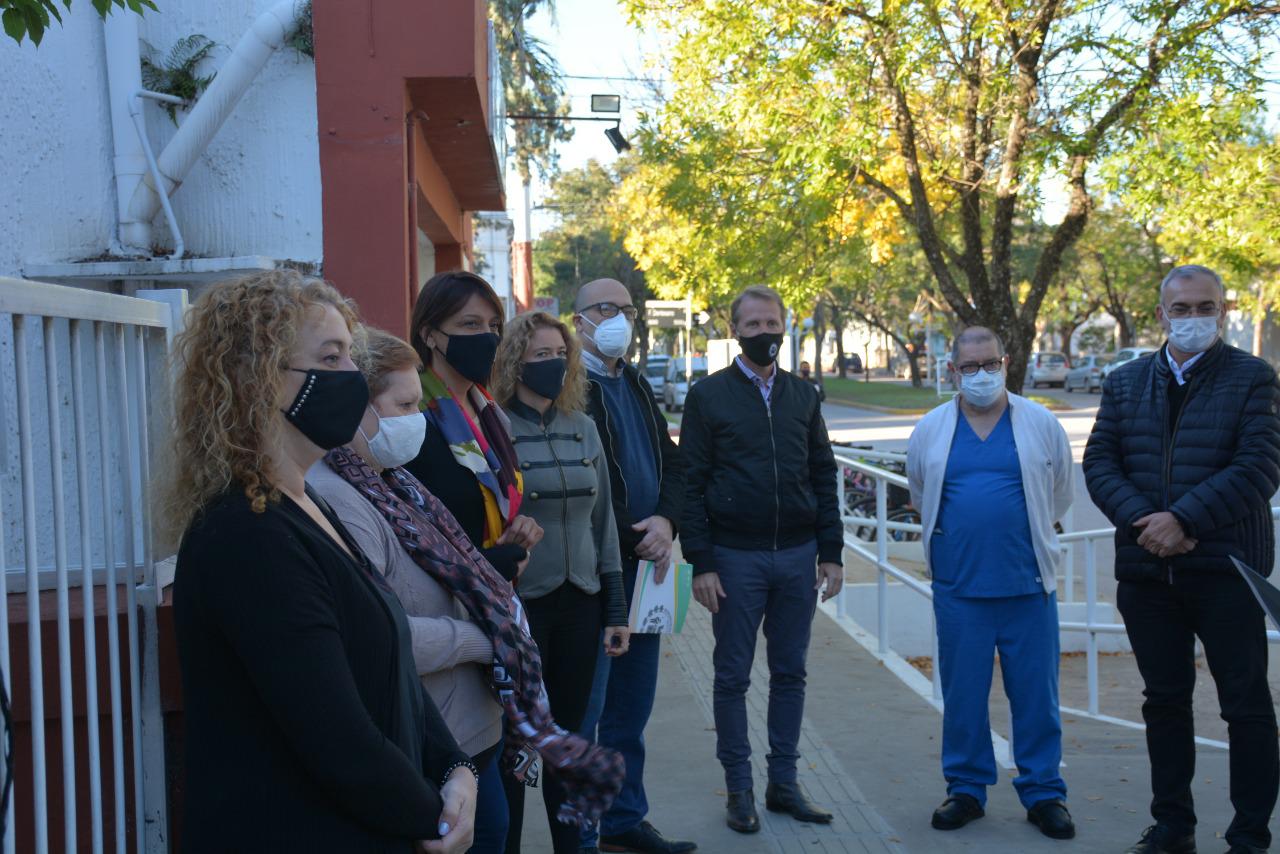 8560b986-49f5-48b8-9775-7d63ef9a34c1