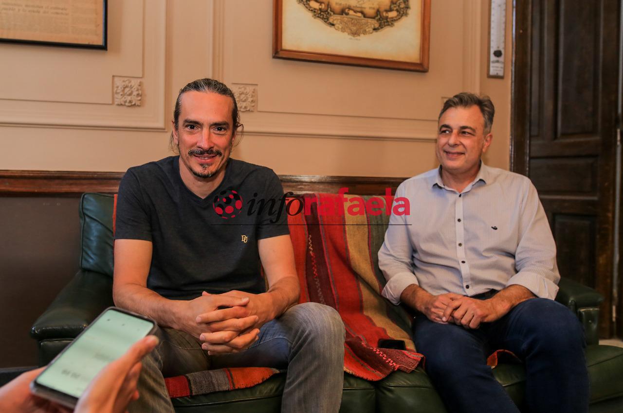 Un día después de las PASO y luego de ganar las internas en el marco del peronismo local, el Doctor Martín Racca, precandidato de la lista oficialista, dialogó con CASTELLANOS, acompañado por el intendente Castellano, quien realizó un balance de lo vivido el pasado domingo.