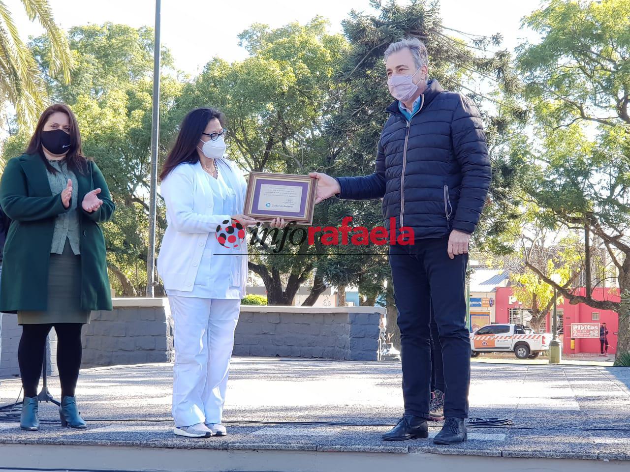 homenaje-enfermeria-enfermeros